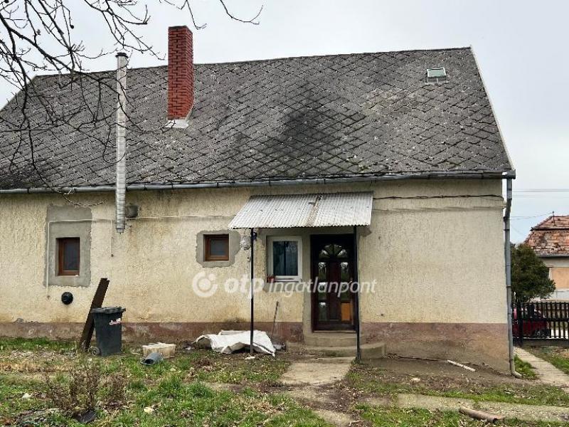 Eladó családi ház Dabrony