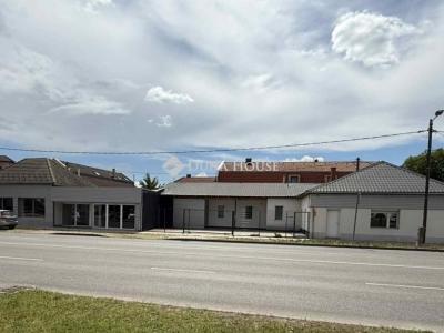 Eladó családi ház Kecskemét