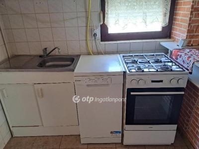 Eladó családi ház Nagybörzsöny