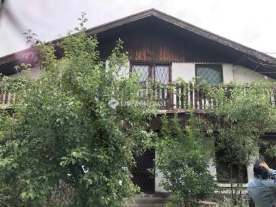 Eladó családi ház Budapest