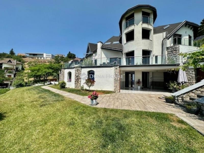 Eladó családi ház Pécs