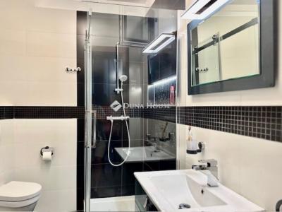 Eladó családi ház Pécs