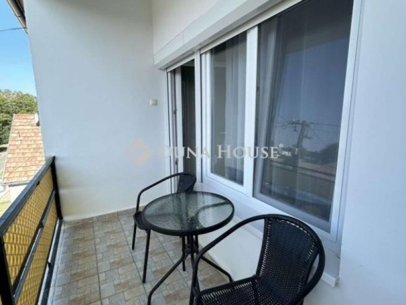 Eladó családi ház Monor