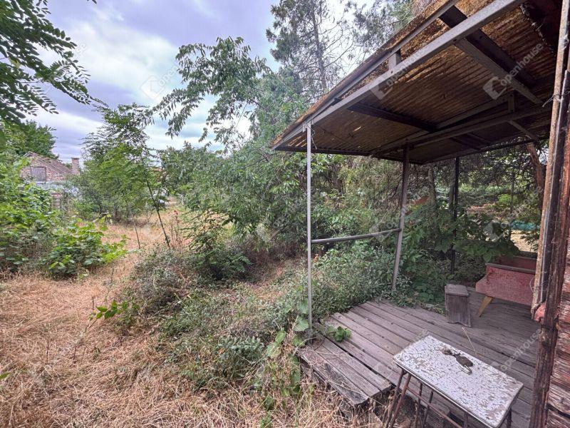 Eladó nyaraló Monor