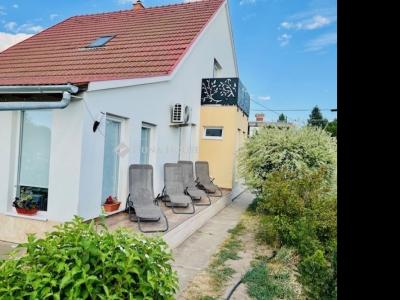 Eladó családi ház Pilis