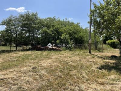 Eladó lakóövezeti telek Jobbágyi