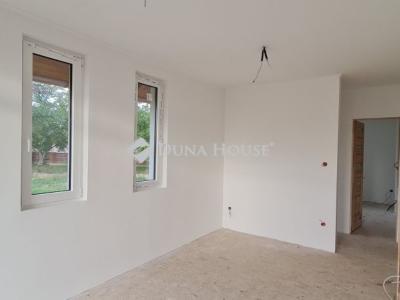 Eladó családi ház Balatonszárszó