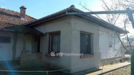 Eladó családi ház Békéscsaba