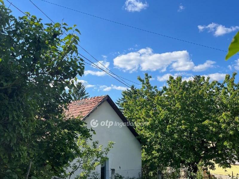 Eladó családi ház Budakeszi