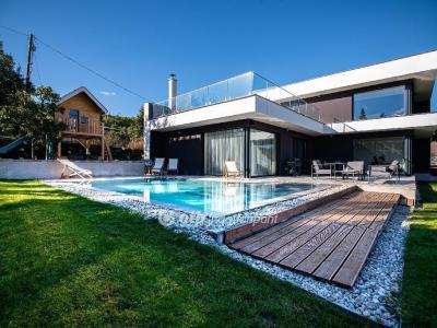 Eladó családi ház Balatonalmádi