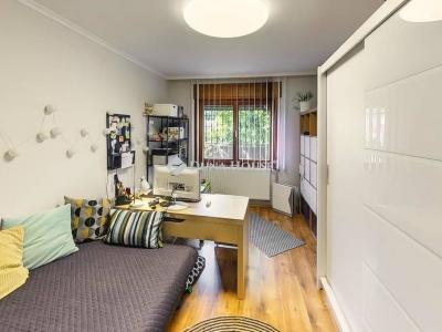 Eladó családi ház Lajosmizse