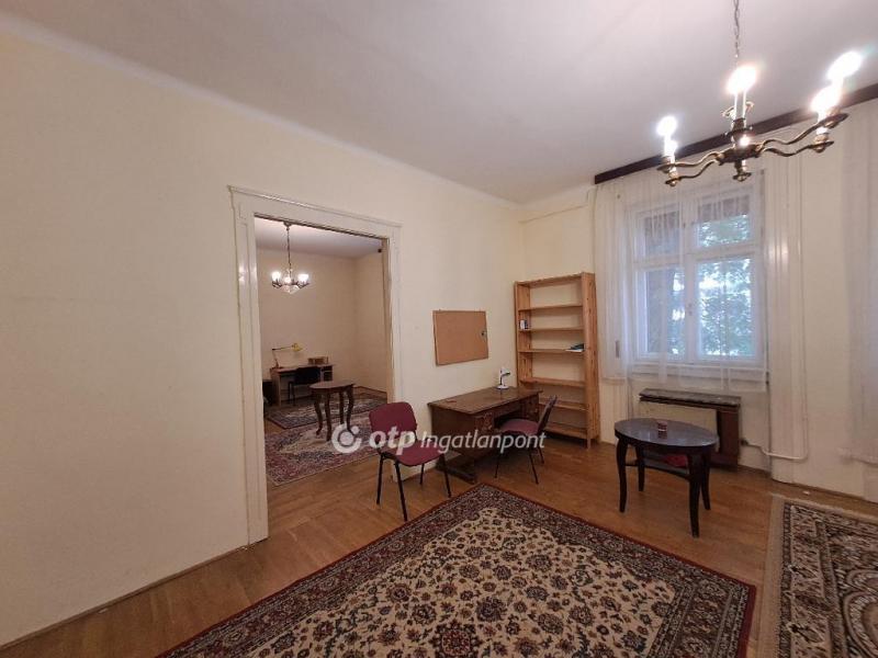 Eladó családi ház Szeged