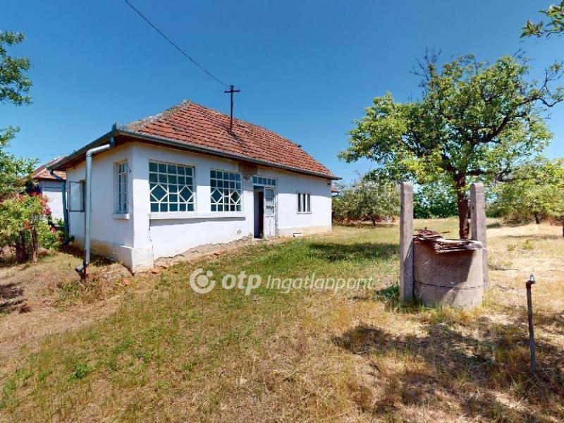 Eladó családi ház Nyírtura