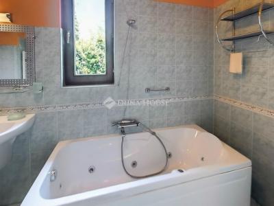 Eladó családi ház Budapest