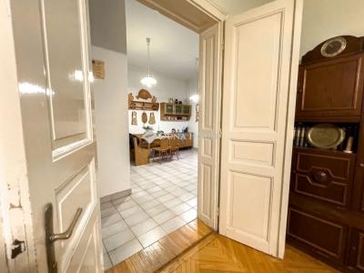 Eladó családi ház Budapest