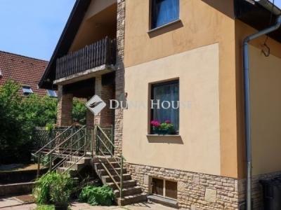 Eladó családi ház Budapest