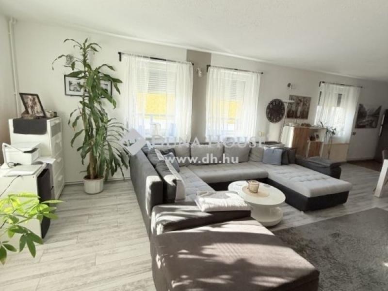 Eladó ikerház Balatonalmádi