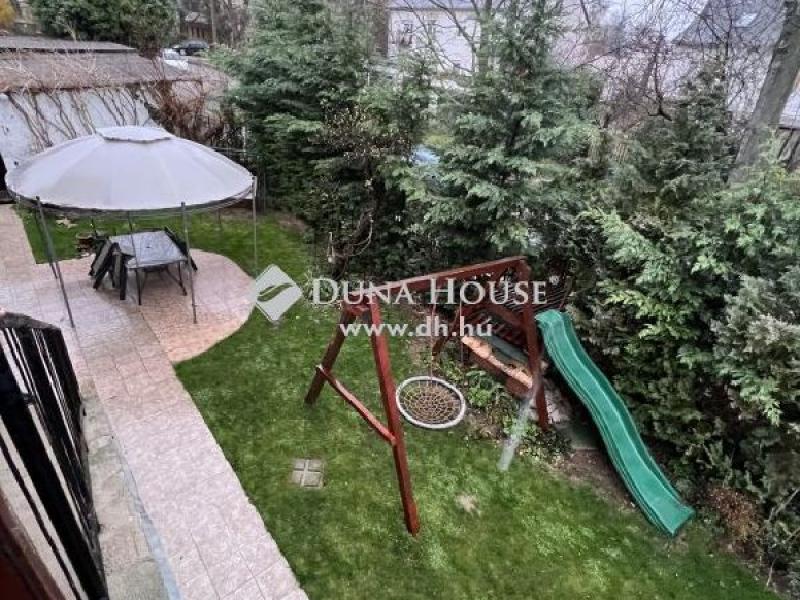 Eladó családi ház Veszprém