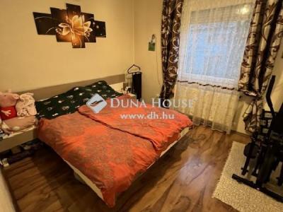 Eladó családi ház Veszprém