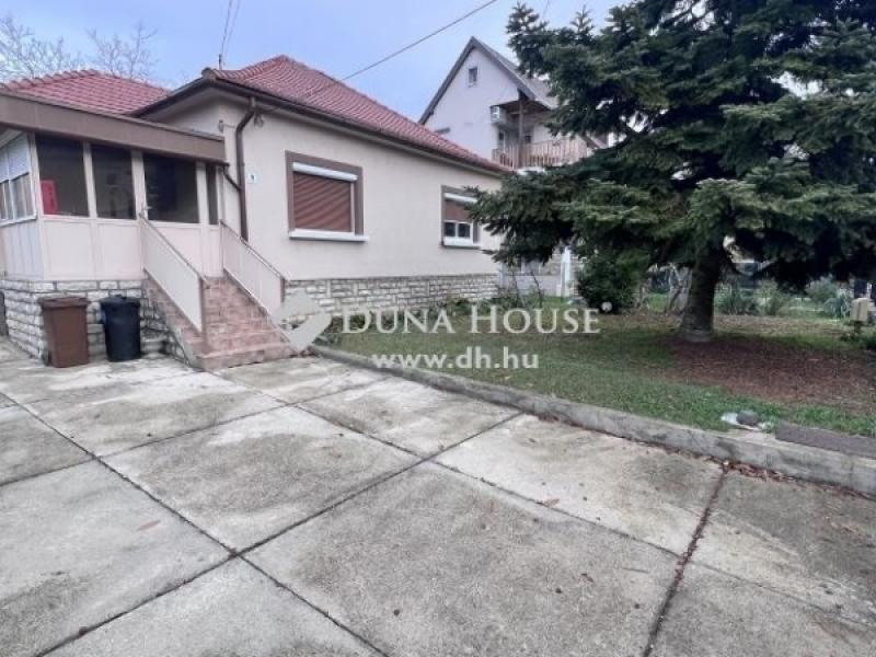 Eladó családi ház Balatonfüred