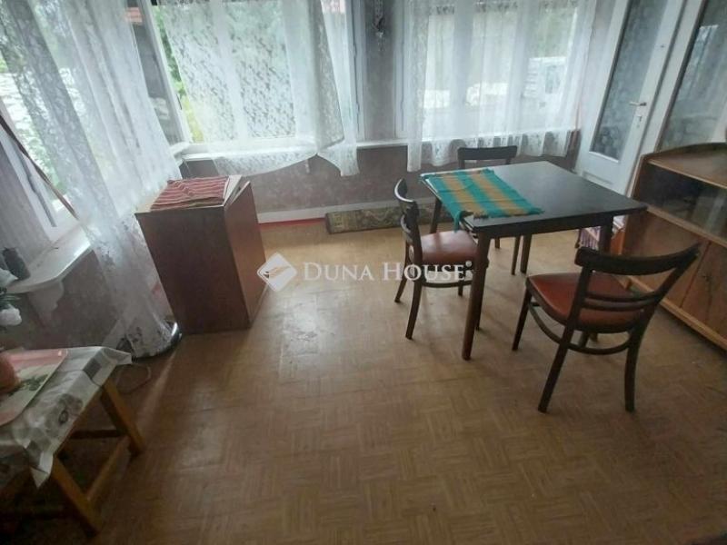 Eladó családi ház Farmos