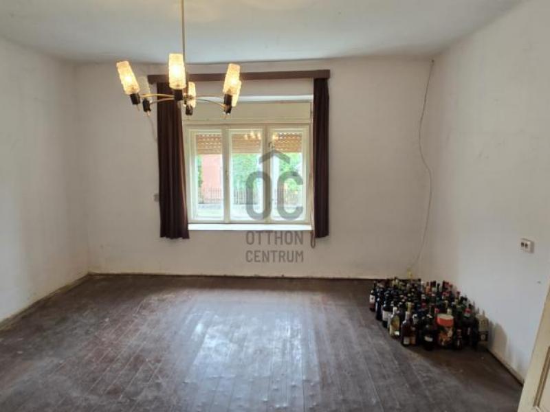 Eladó családi ház Kakucs