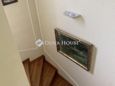 Eladó családi ház Budapest