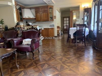 Eladó családi ház Budapest