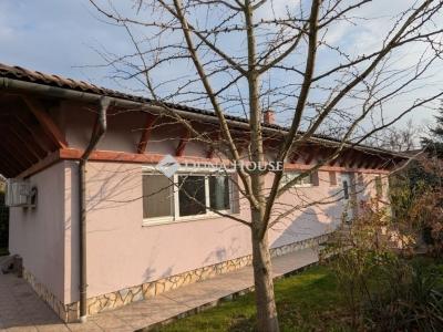Eladó családi ház Budapest