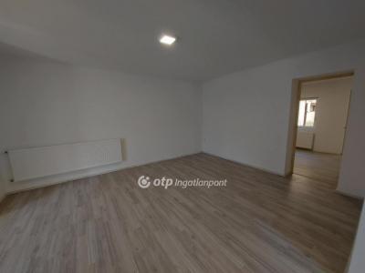 Eladó családi ház Pécs