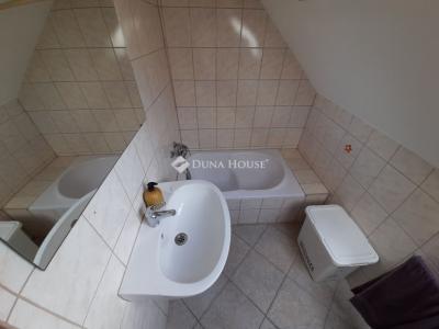 Eladó családi ház Gödöllő