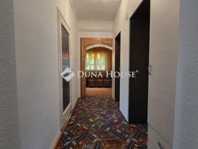 Eladó családi ház Budapest