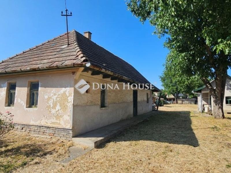 Eladó családi ház Tápiószecső