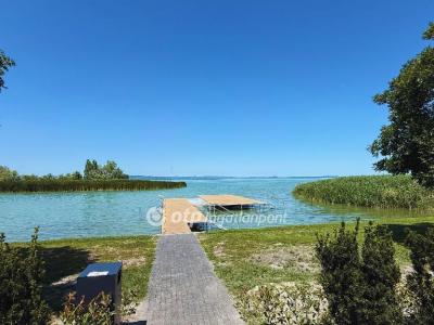 Eladó lakás Balatonszemes