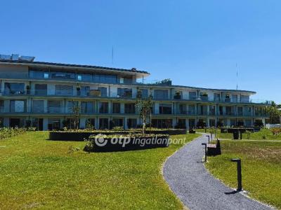 Eladó lakás Balatonszemes