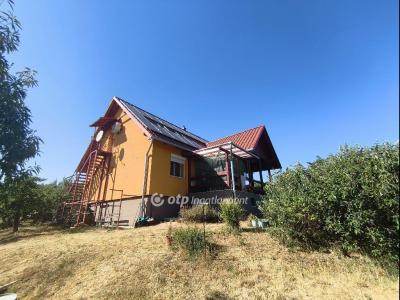 Eladó családi ház Pákozd