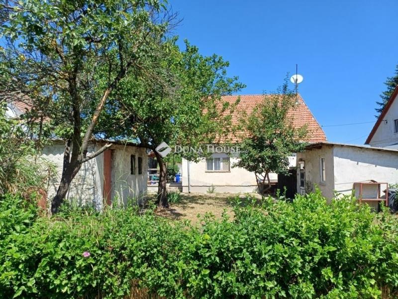 Eladó családi ház Délegyháza