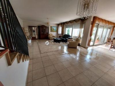 Eladó családi ház Halásztelek