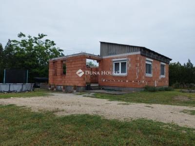 Eladó családi ház Dunaharaszti