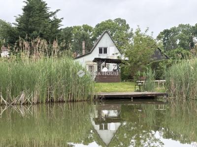 Eladó családi ház Taksony