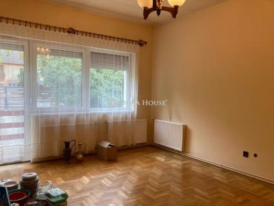 Eladó családi ház Budapest