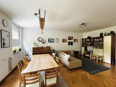 Eladó lakás Pécs