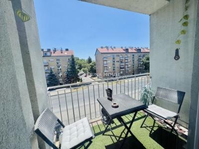 Eladó lakás Pécs