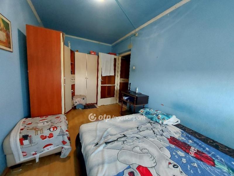 Eladó lakás Nagykőrös