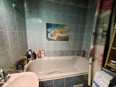 Eladó lakás Nagykőrös