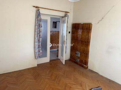 Eladó családi ház Budapest
