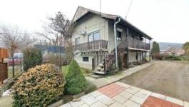 Eladó családi ház Mende