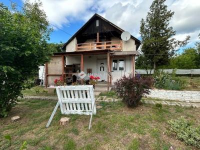 Eladó családi ház Monor