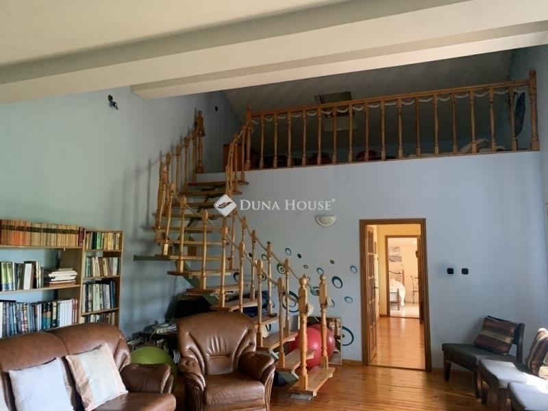 Eladó családi ház Budapest