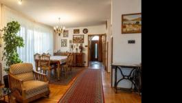 Eladó családi ház Budapest